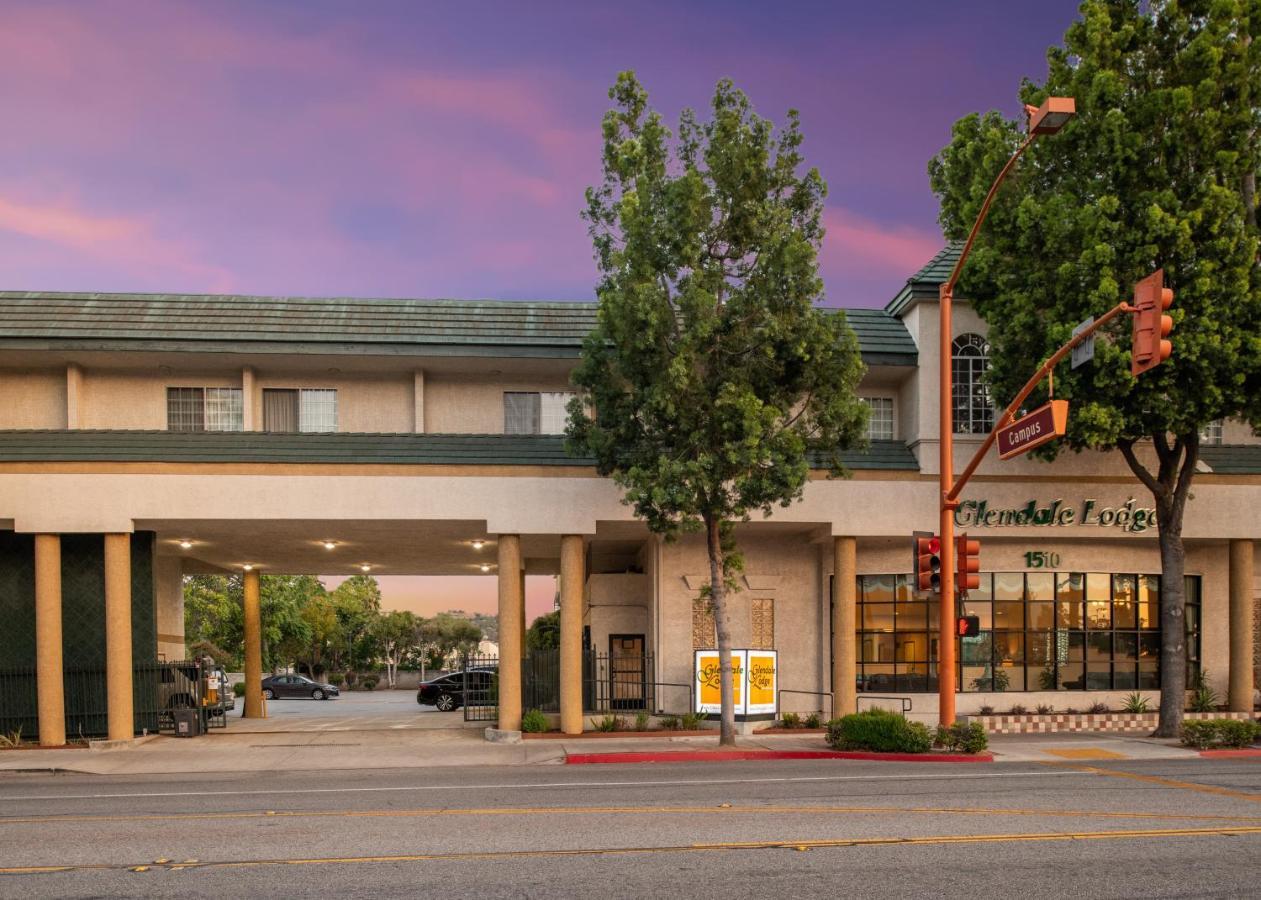 Glendale Hotel Exterior photo